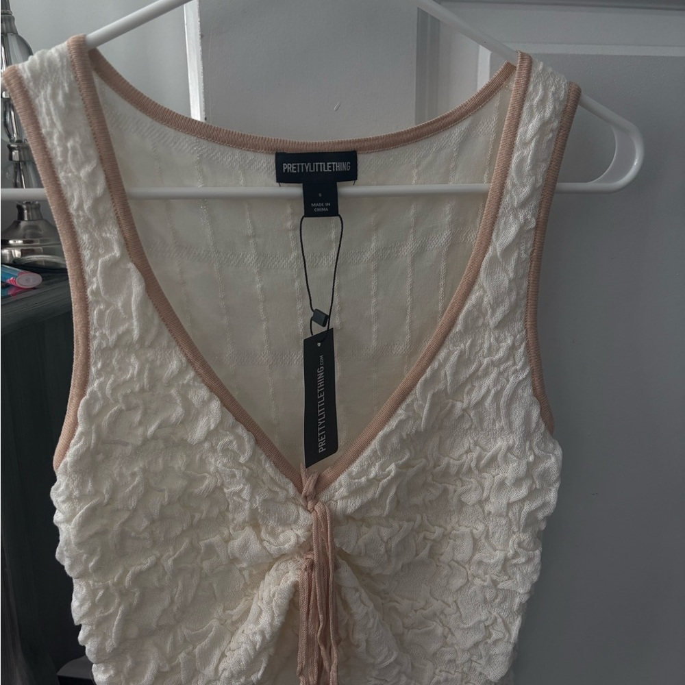 PrettyLittleThing Ivory Textured Sleeveless Top